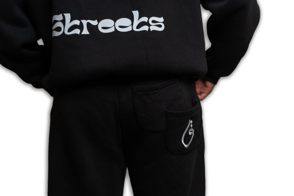 9OBIYA'S WIDE CUT JOGGERS