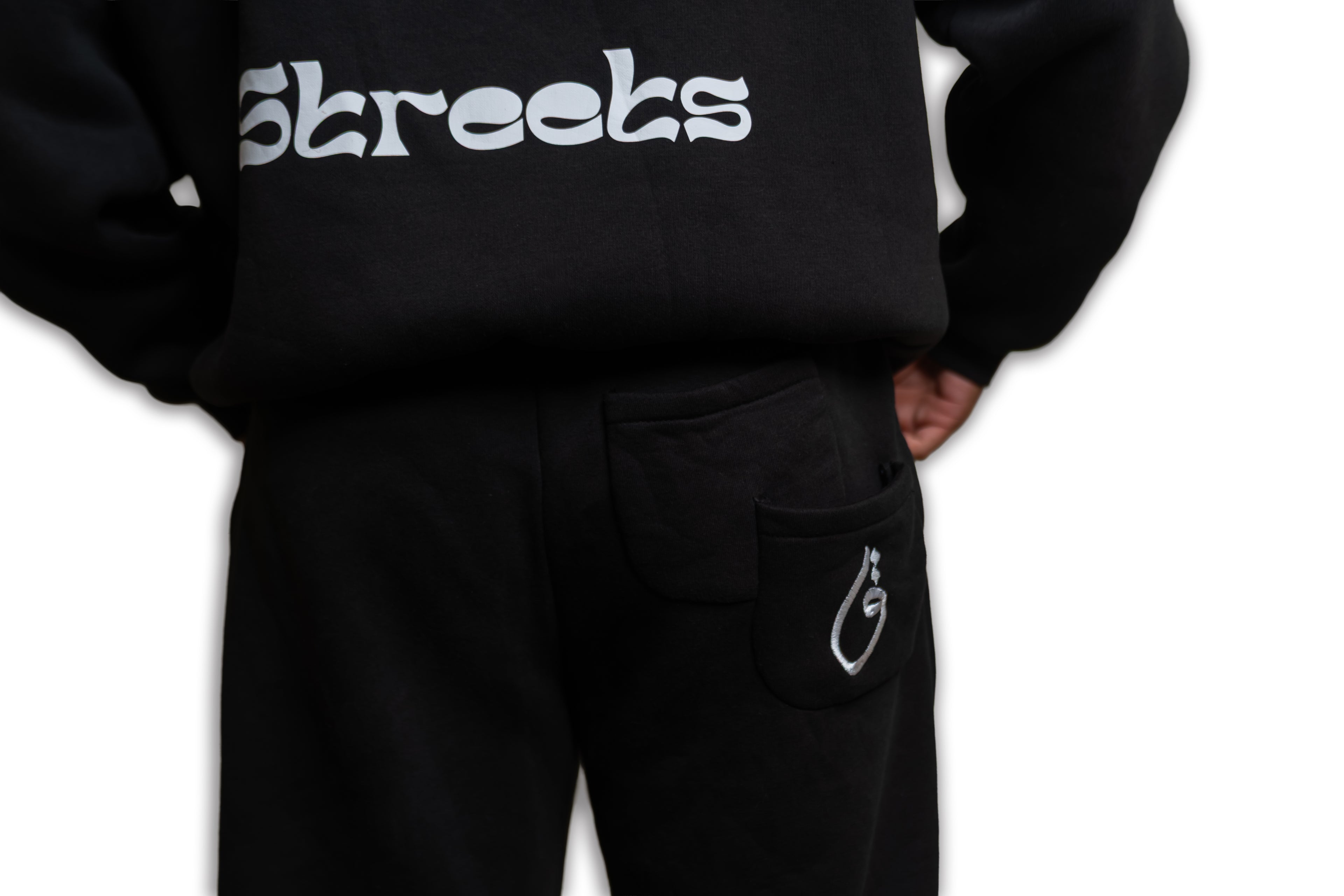 9OBIYA'S WIDE CUT JOGGERS